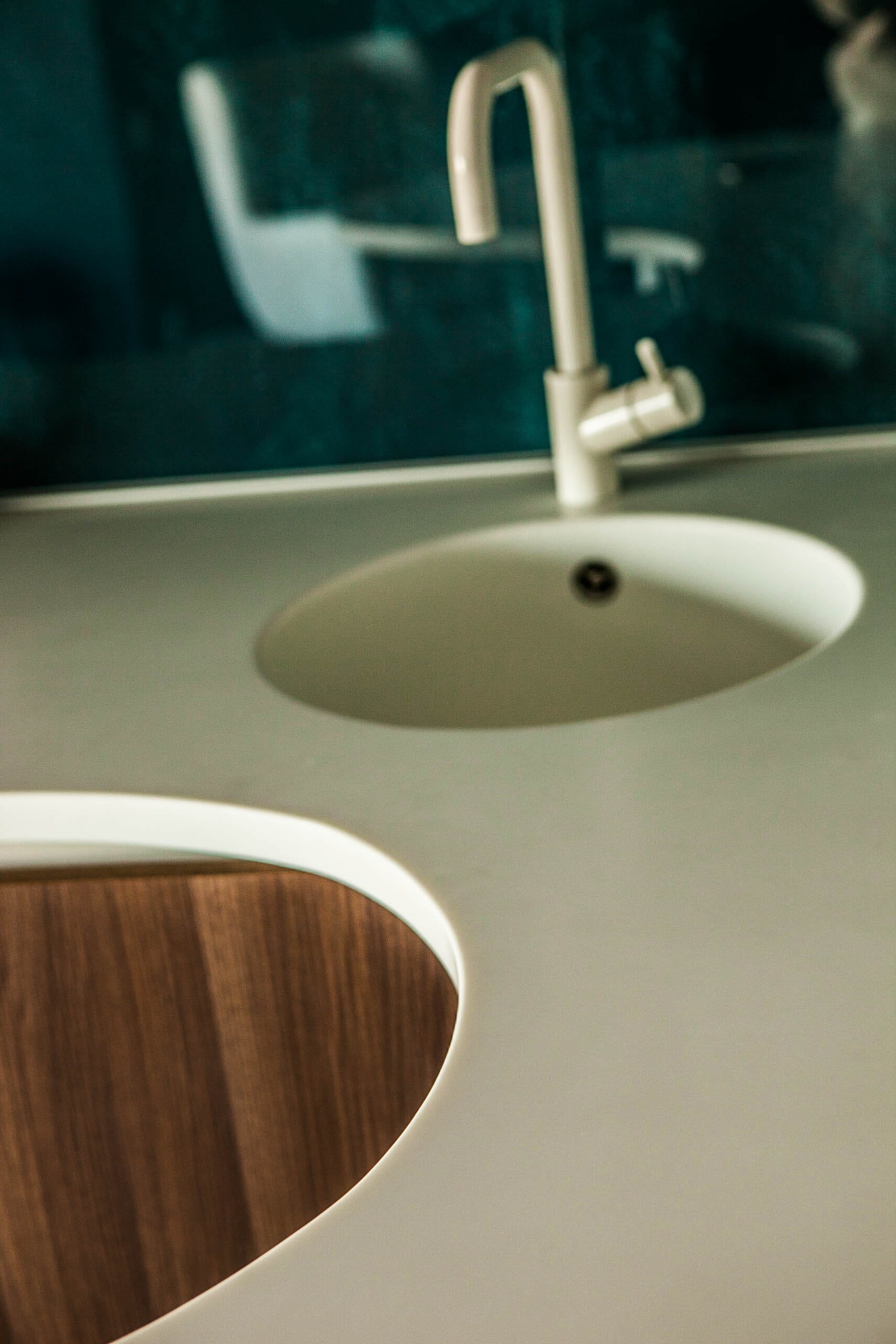 Bucharest Apartment — Corian and soft curves